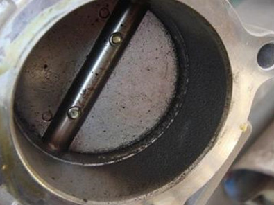 清洗汽车节气门有哪些误区？