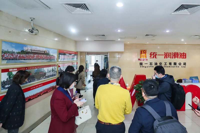 统一接待企业家考察团，探究“中央厨房”探讨油液自主品牌成长新路径