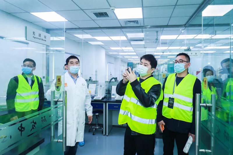 统一接待企业家考察团，探究“中央厨房”探讨油液自主品牌成长新路径