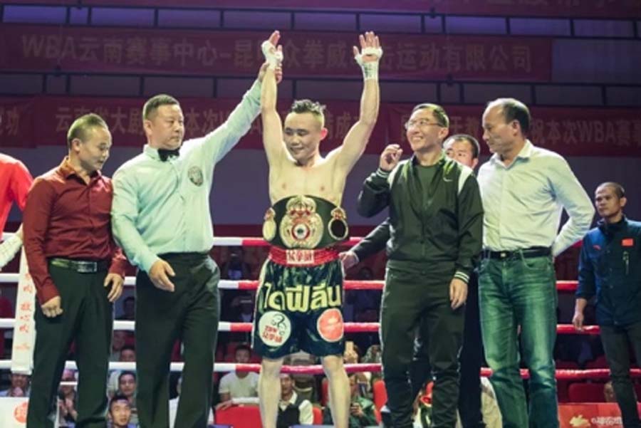 以平凡故事演绎不凡力量，一起为“外卖拳王”投票加油！