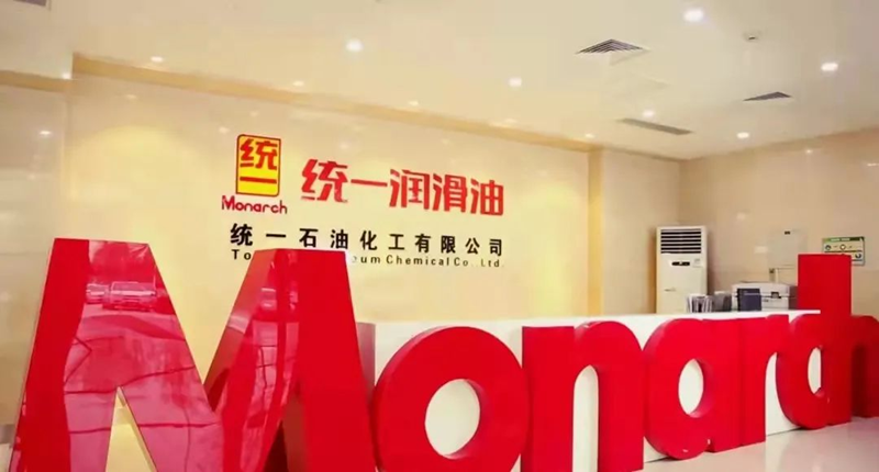 将车换成天然气车型后首选统一LNG天然气发动机专用油保养爱车