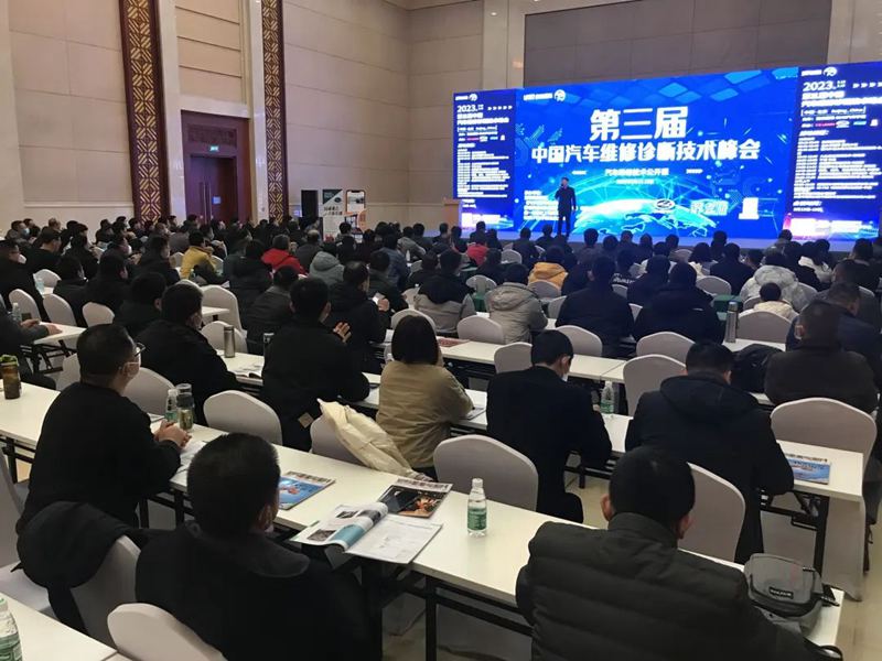 探索绿色汽车后市场！统一润滑油打造多元化油液解决方案